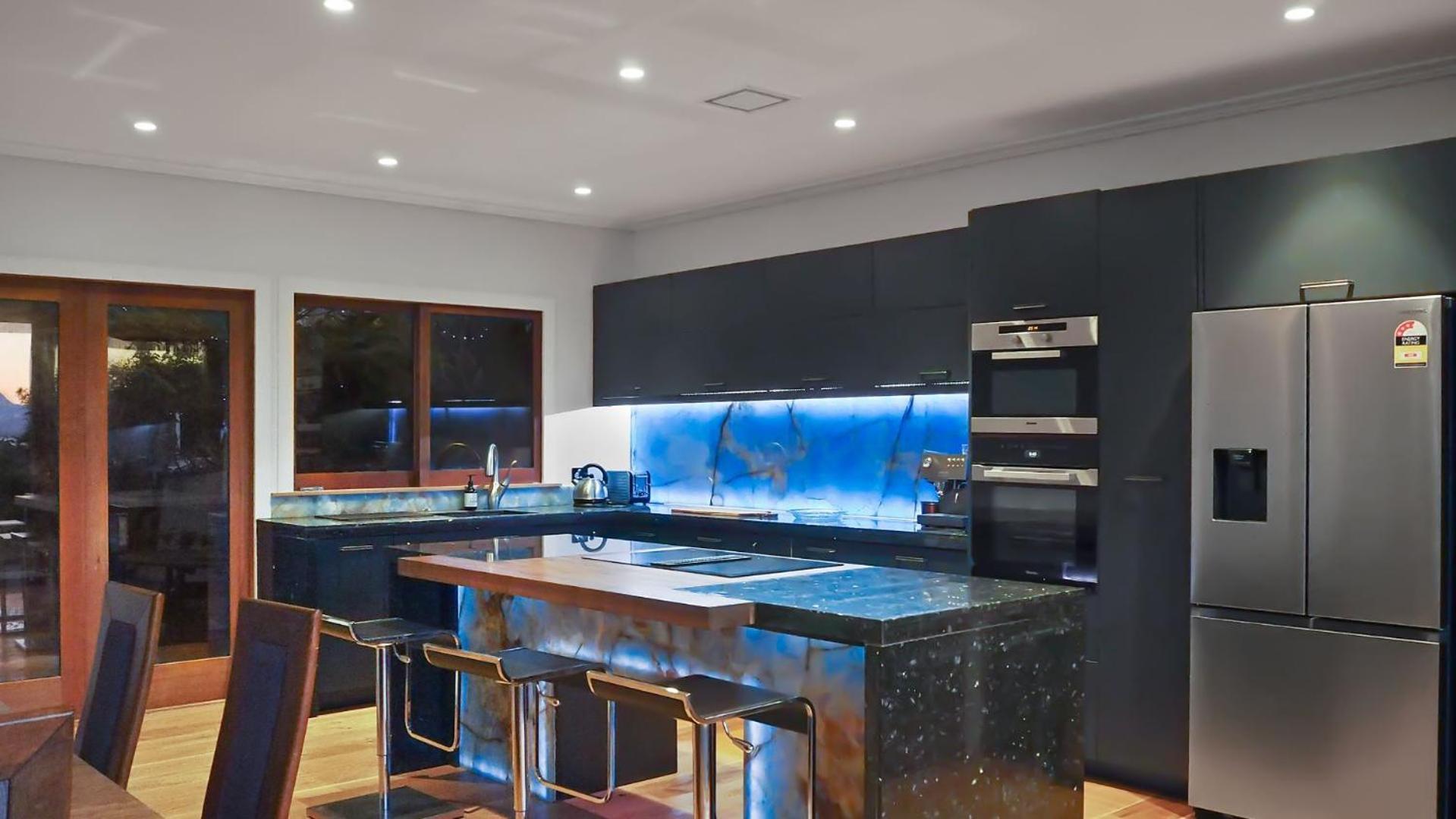Sunset Haven In Nelson Villa Luaran gambar